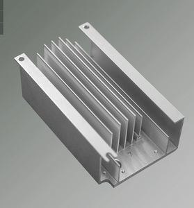 Υψηλής ακρίβειας προσαρμοσμένη σε σχήμα θερμότητας θερμότητας αλουμινίου CNC Profile